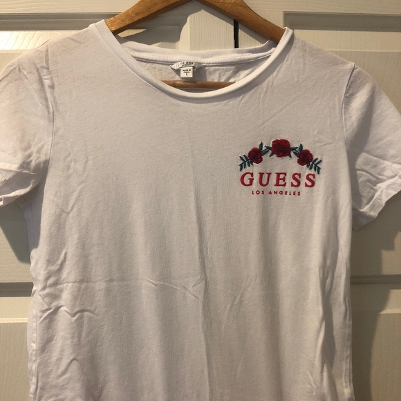 Guess Rose Embroidered Graphic Tee - Picture 1 of 2